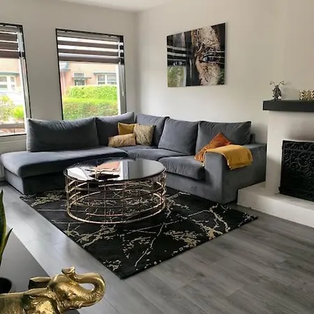 Villa Bosrijke Vrijstaande Woning à Heiloo Extérieur photo