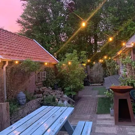 Villa Bosrijke Vrijstaande Woning à Heiloo Extérieur photo